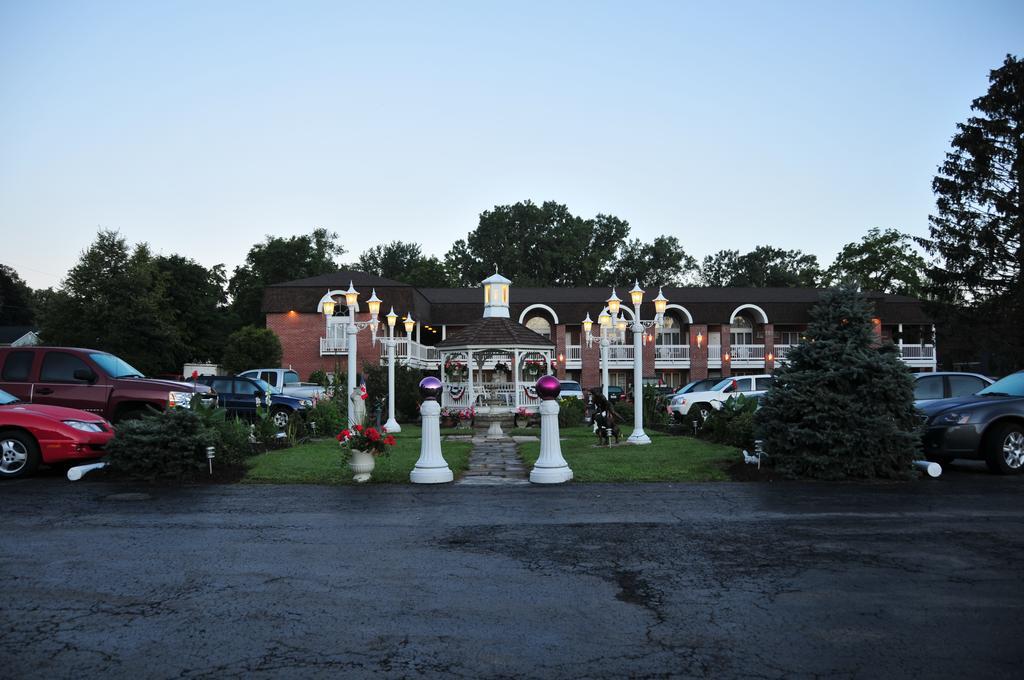 Lockport Inn And Suites Exterior foto